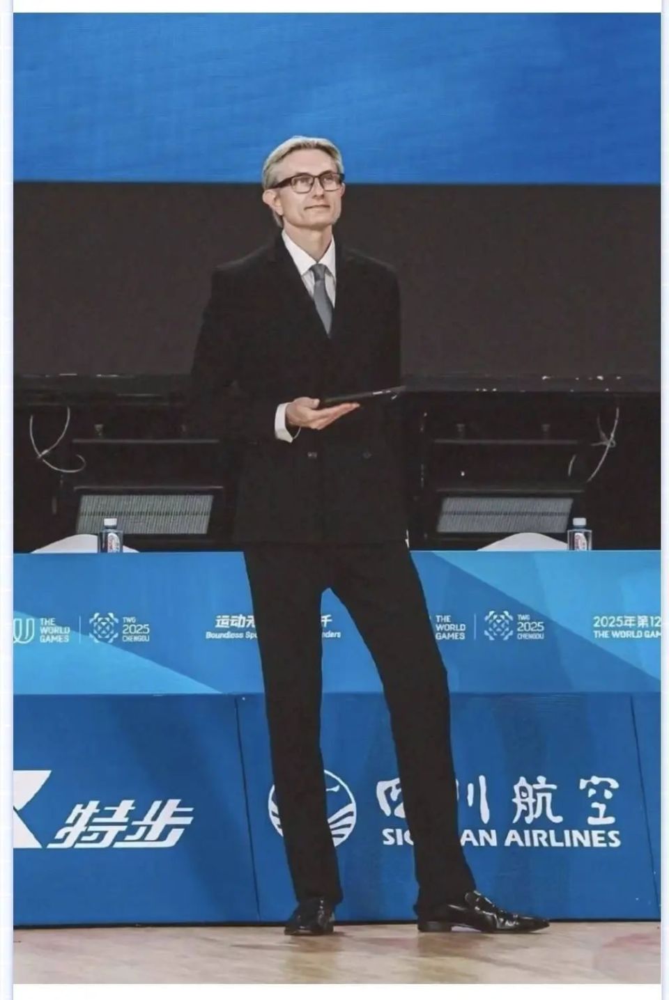 辛金斯将再, 拉丁舞比赛, img